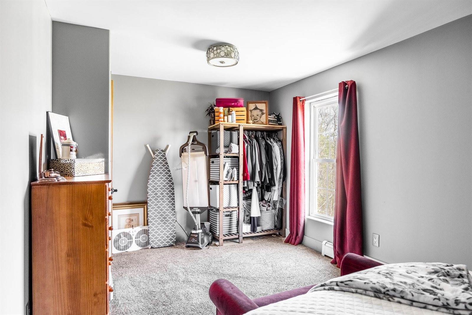 14 Twining Road, Winterport, ME 04496