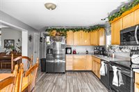 14 Twining Road, Winterport, ME 04496