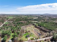 14 Twining Road, Winterport, ME 04496