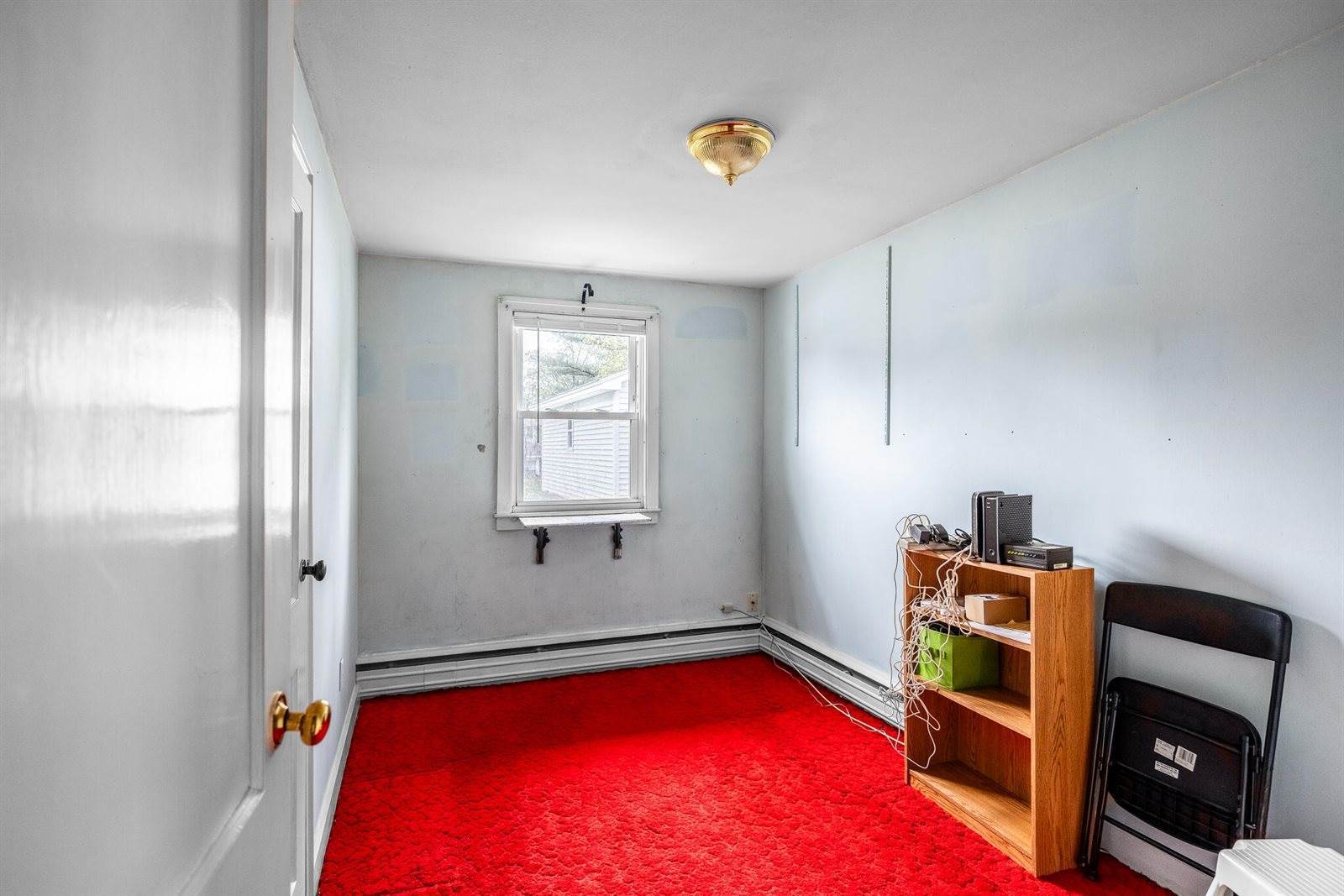 10 Nash Street, Bangor, ME 04401