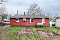 10 Nash Street, Bangor, ME 04401