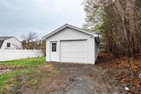 10 Nash Street, Bangor, ME 04401