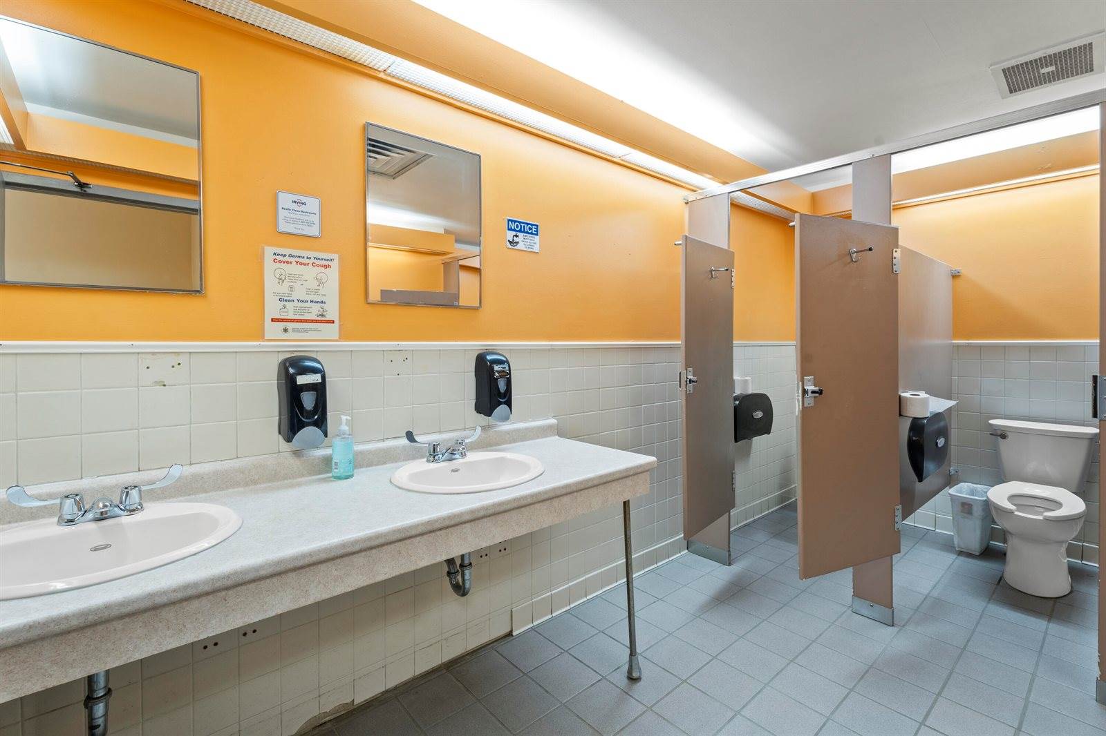 199 East Main Street, Searsport, ME 04974