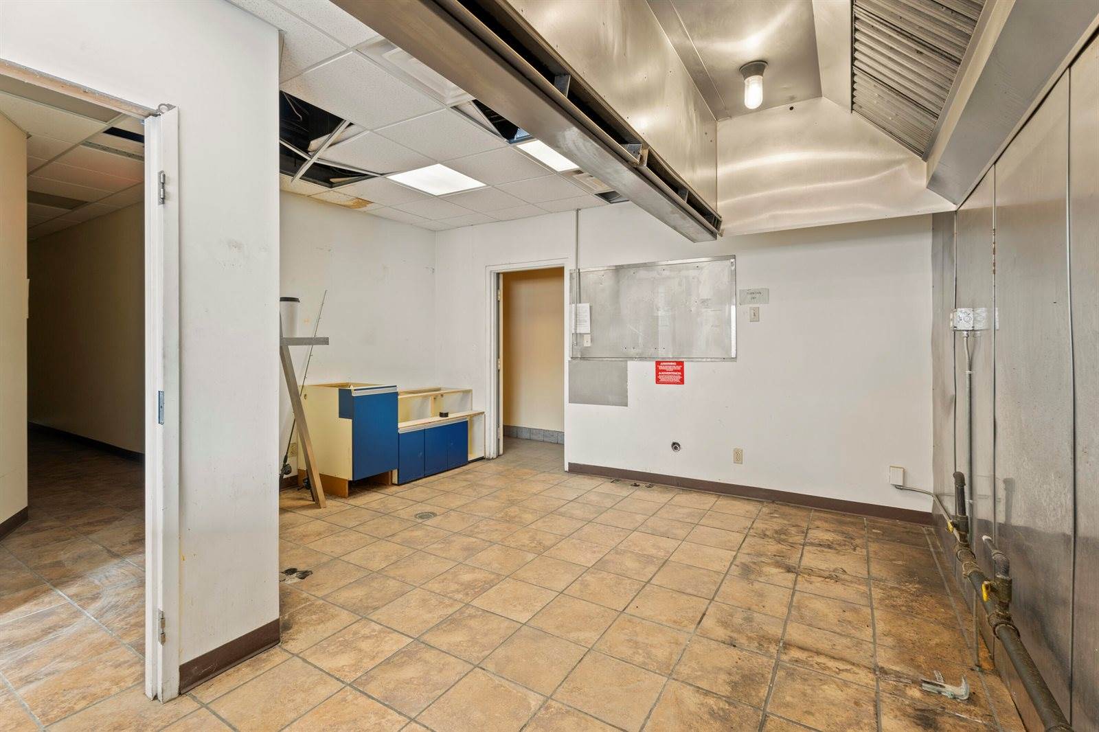 199 East Main Street, Searsport, ME 04974