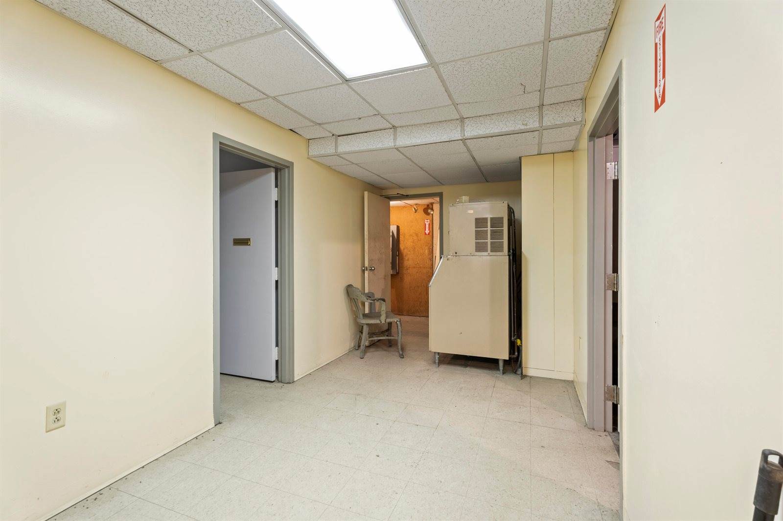 199 East Main Street, Searsport, ME 04974