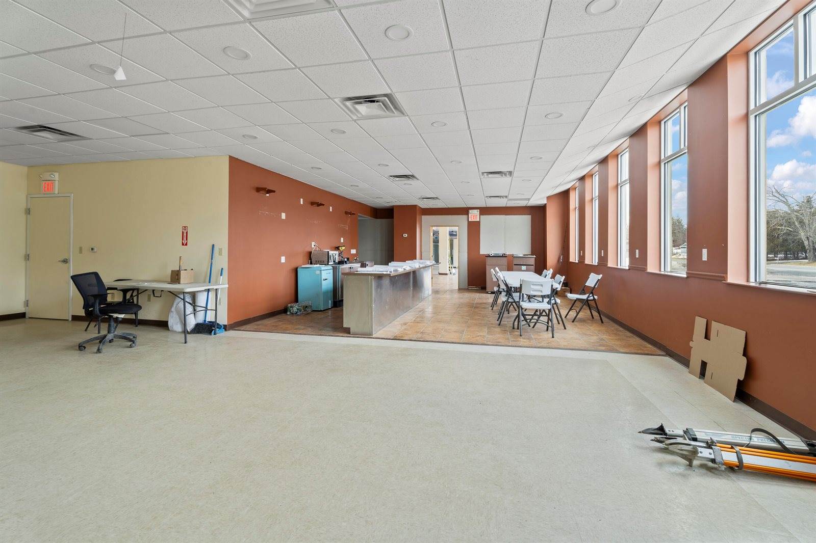 199 East Main Street, Searsport, ME 04974