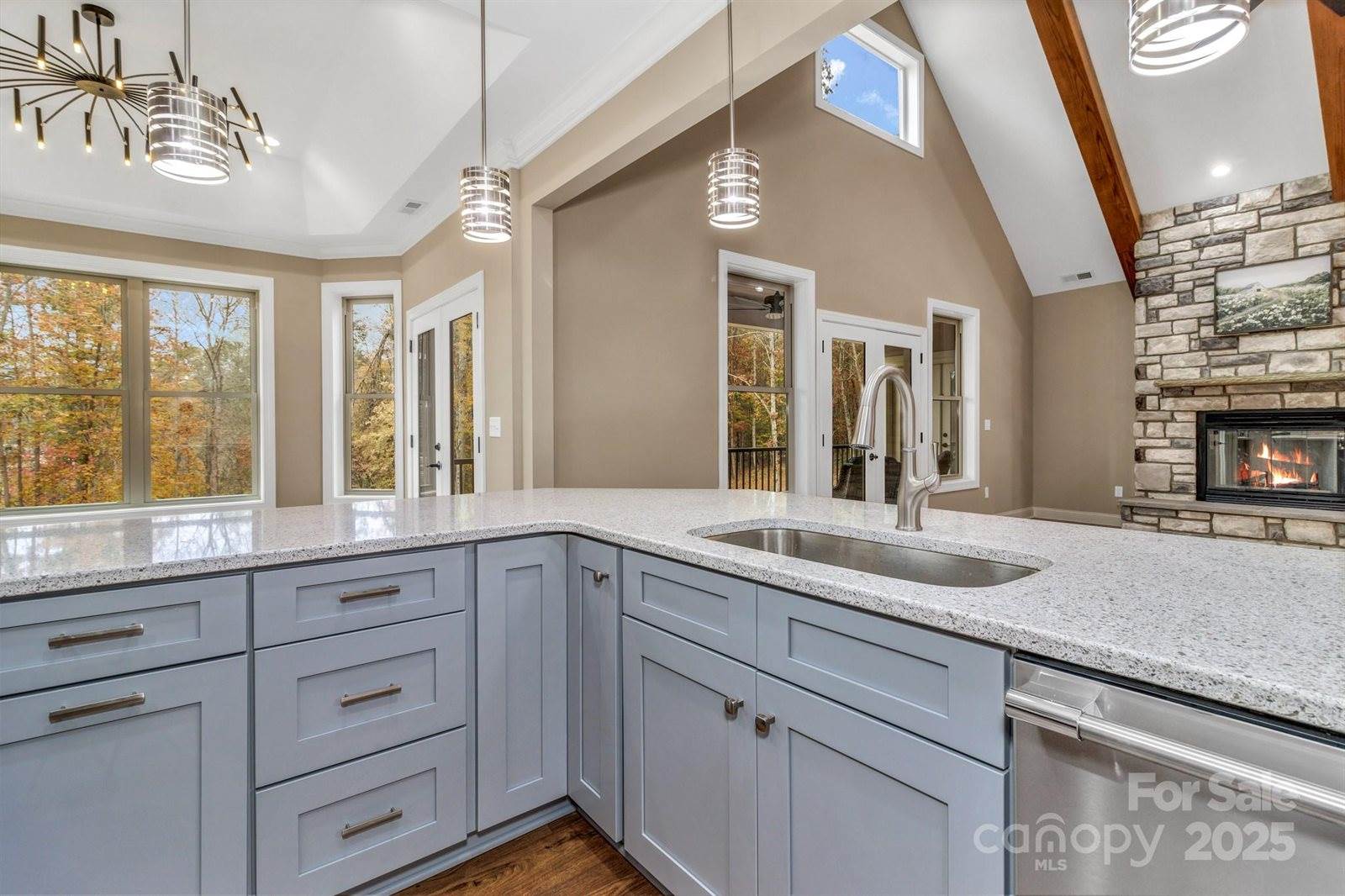 844 Settlers Trail, Mars Hill, NC 28754