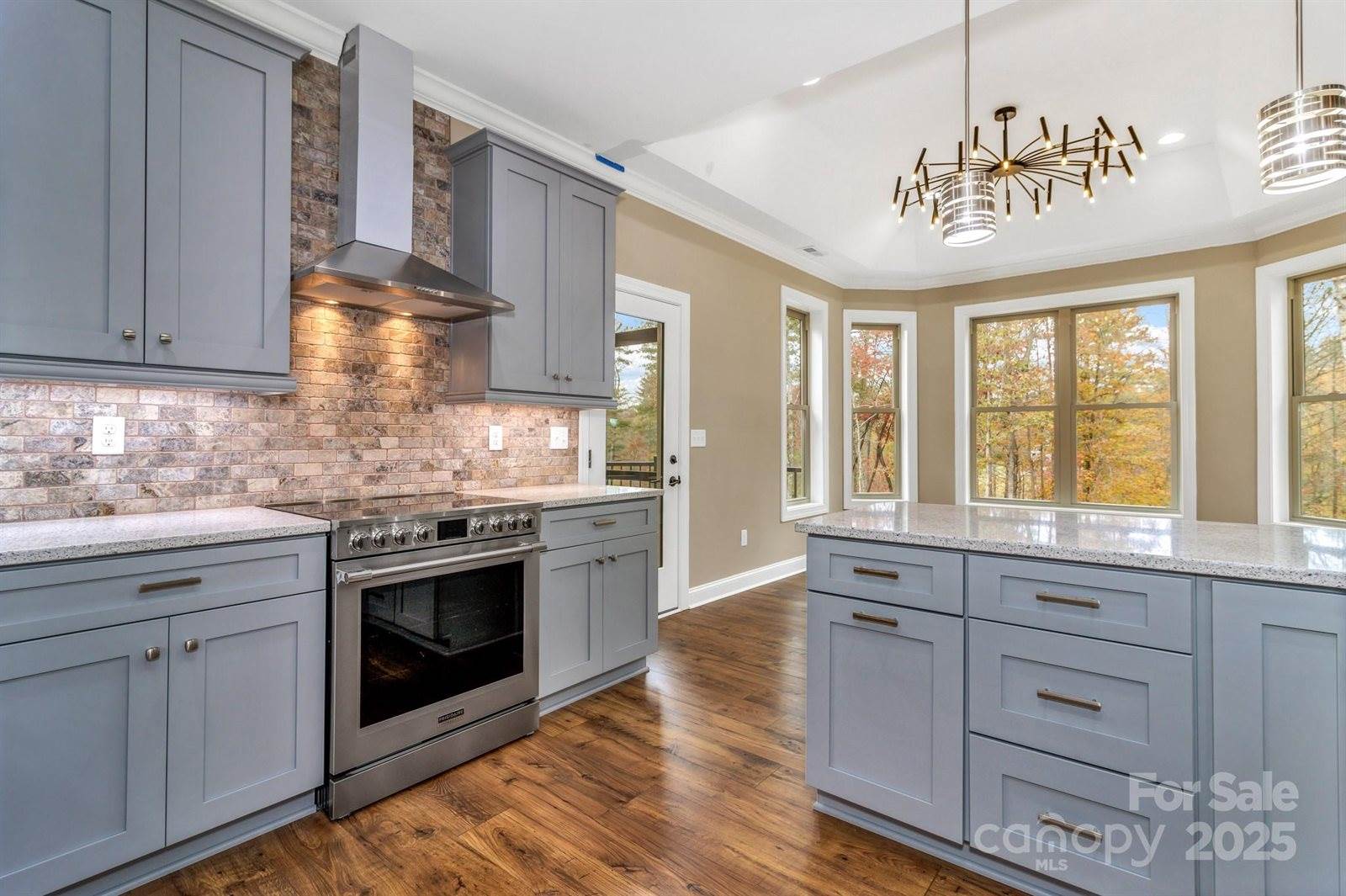 844 Settlers Trail, Mars Hill, NC 28754