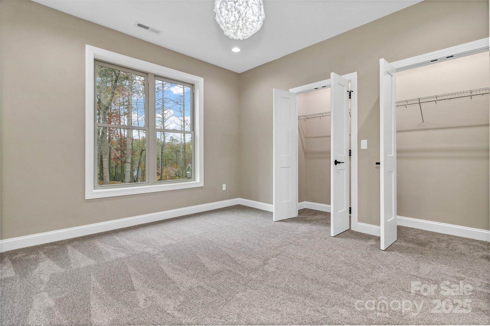 844 Settlers Trail, Mars Hill, NC 28754