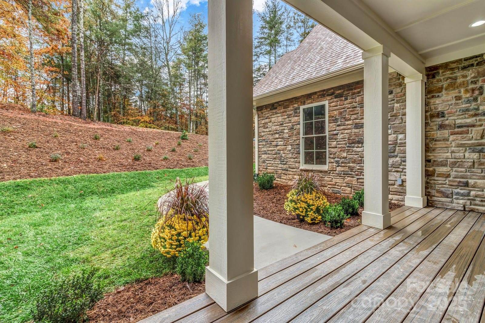 844 Settlers Trail, Mars Hill, NC 28754