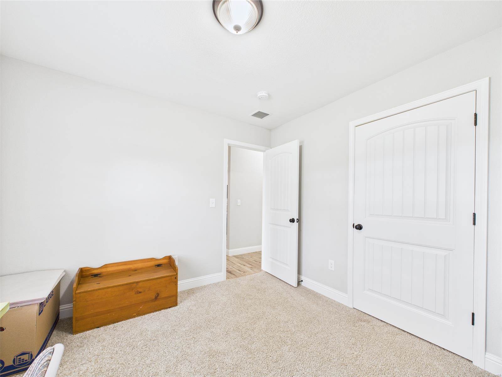 142 Ridgeview Drive, Saint Robert, MO 65584