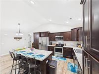 142 Ridgeview Drive, Saint Robert, MO 65584