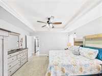 142 Ridgeview Drive, Saint Robert, MO 65584