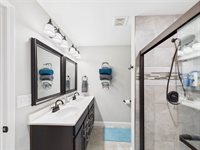 142 Ridgeview Drive, Saint Robert, MO 65584