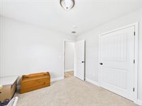 142 Ridgeview Drive, Saint Robert, MO 65584