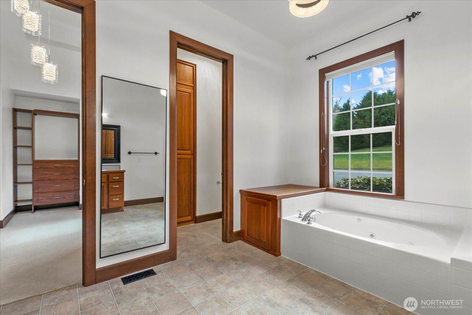 3832 252nd Street NE, Arlington, WA 98223