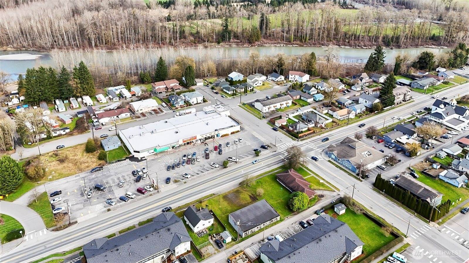 1 XX East Burke Avenue, Arlington, WA 98223