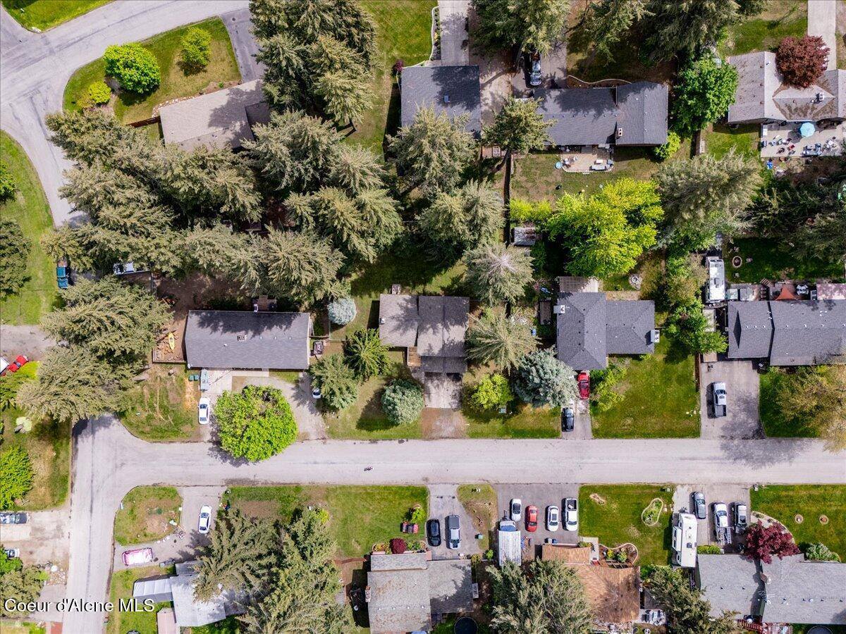 11810 North Peridot Dr, Hayden, ID 83835