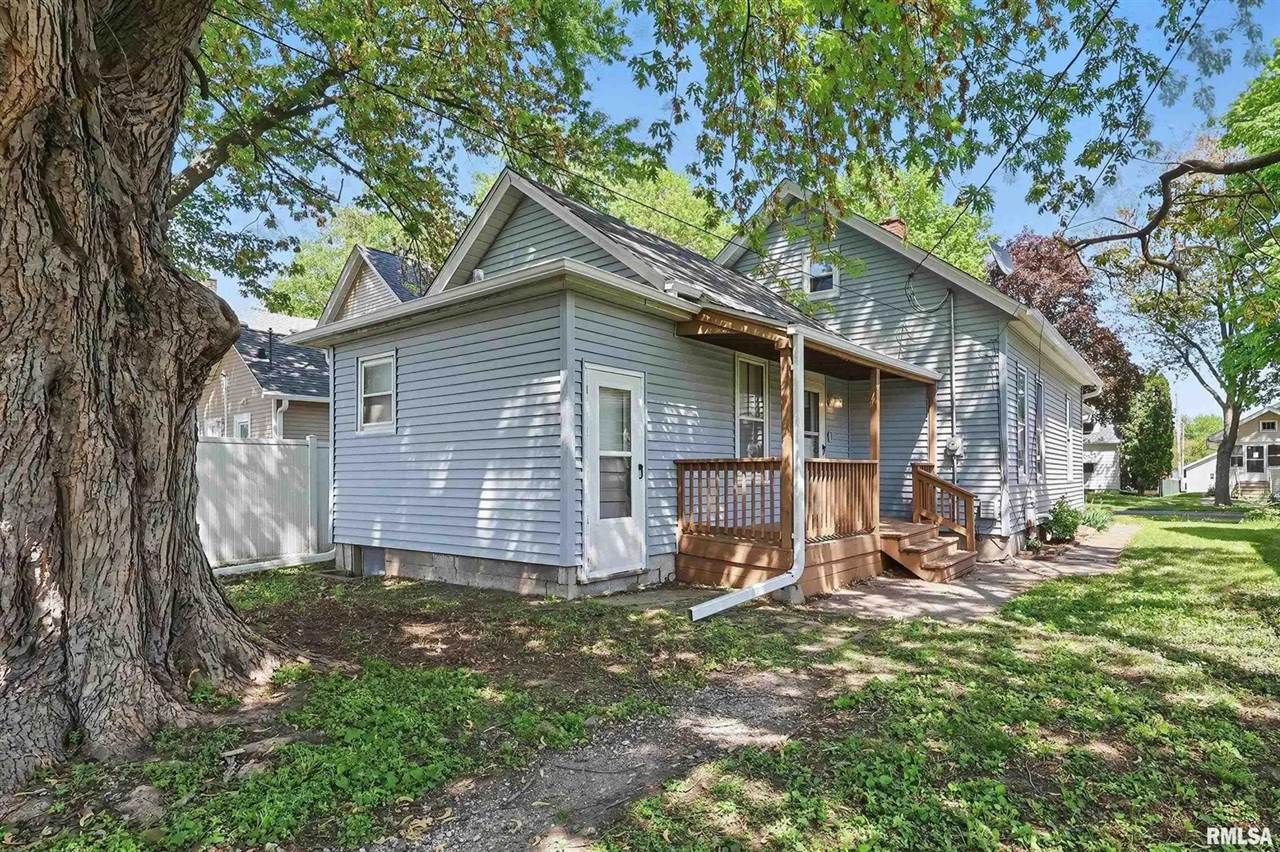 1518 32ND Street, Rock Island, IL 61201