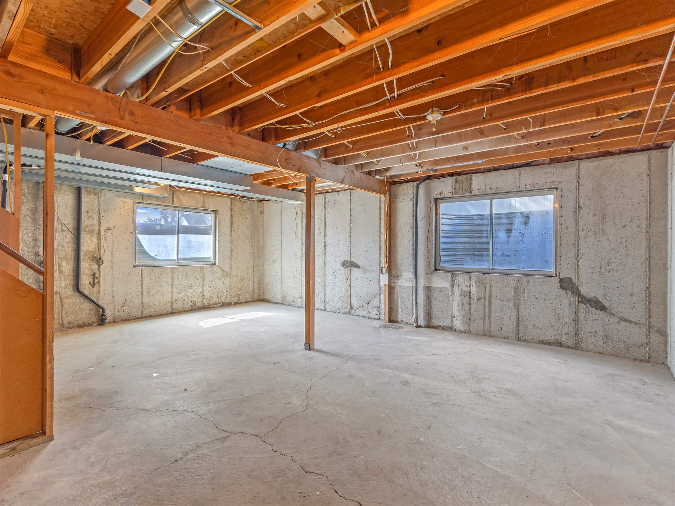 8421 South 150 East, Sandy, UT 84070