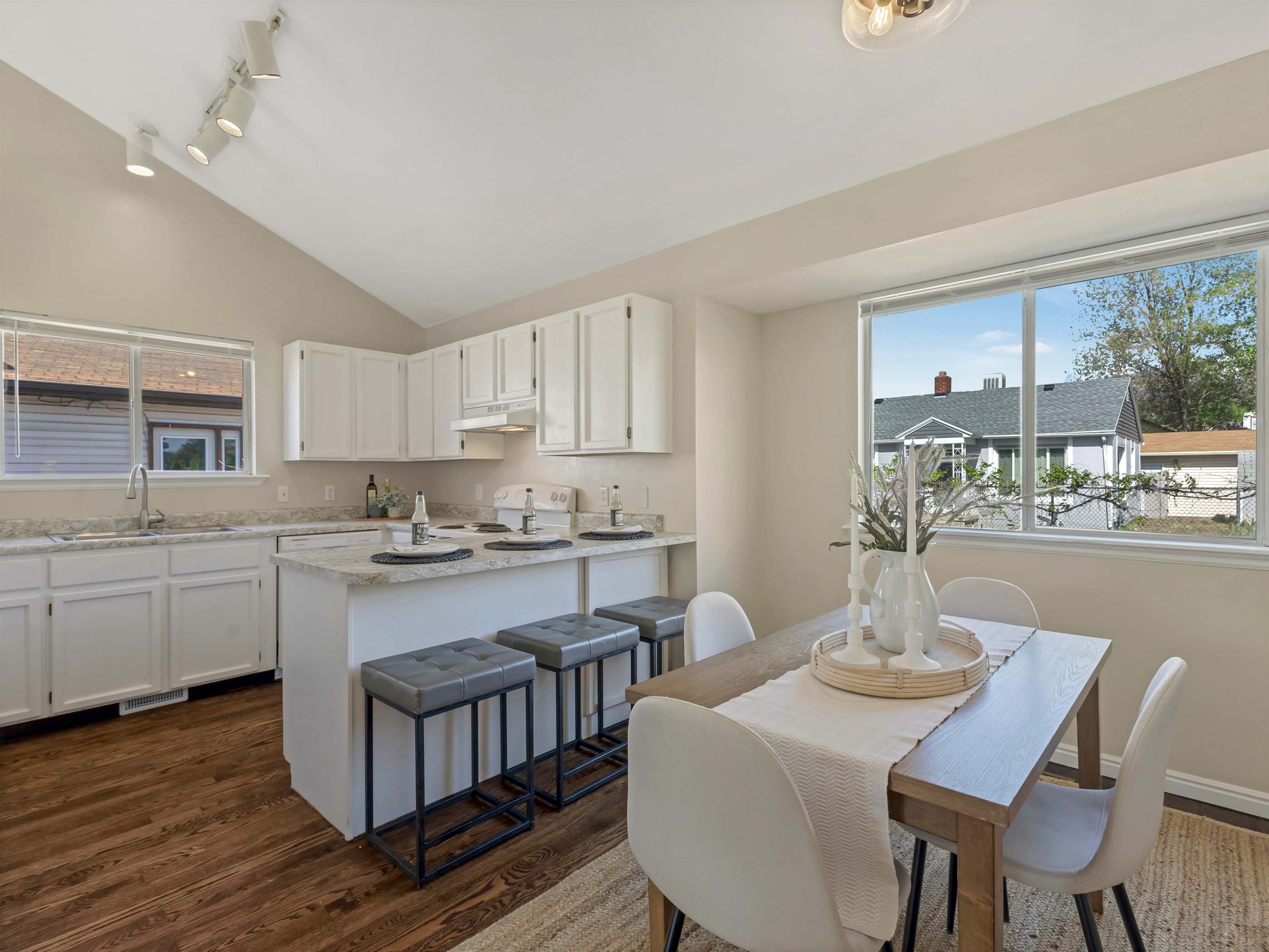 8421 South 150 East, Sandy, UT 84070