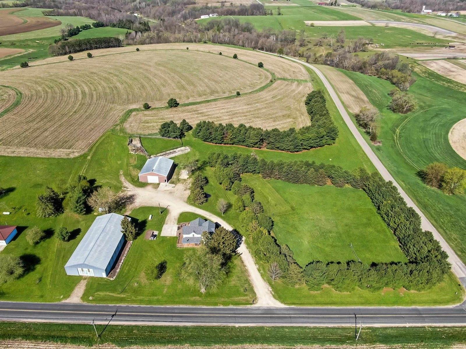 29059 County Highway V, Kendall, WI 54638