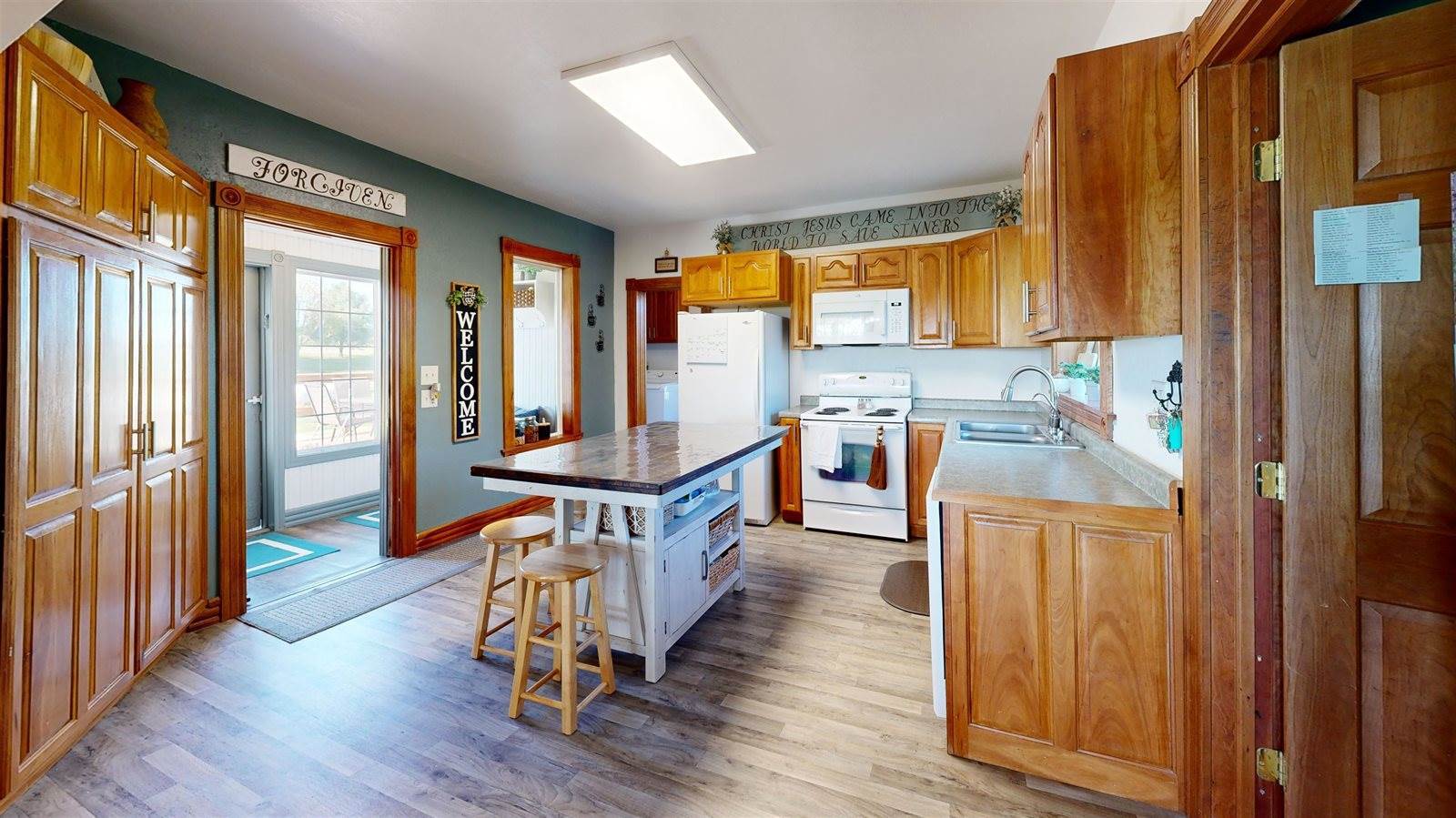 29059 County Highway V, Kendall, WI 54638