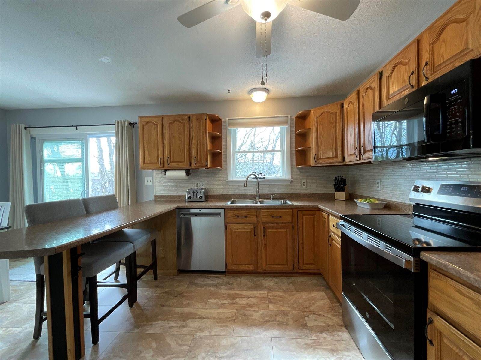 37 Jennifer Lane, Bangor, ME 04401