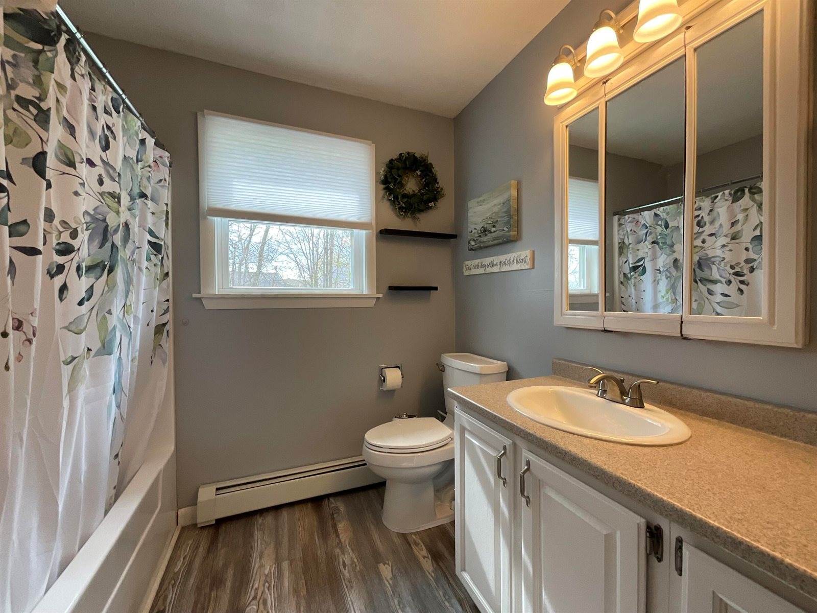 37 Jennifer Lane, Bangor, ME 04401