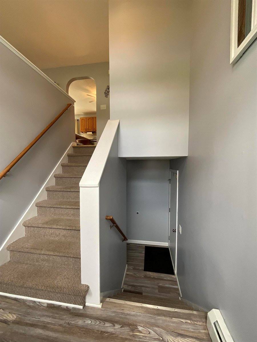 37 Jennifer Lane, Bangor, ME 04401