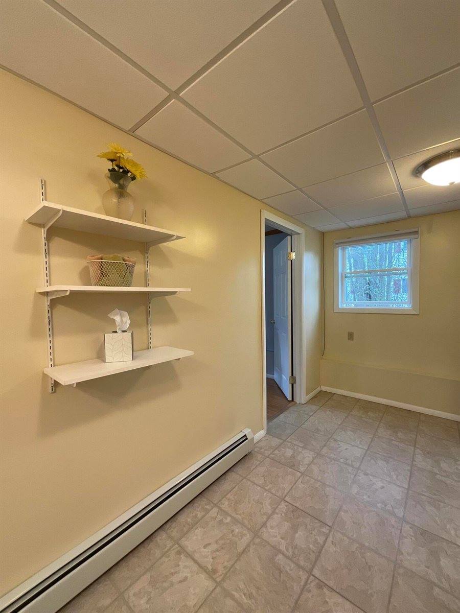 37 Jennifer Lane, Bangor, ME 04401