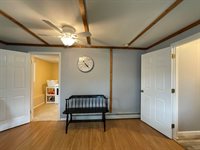 37 Jennifer Lane, Bangor, ME 04401