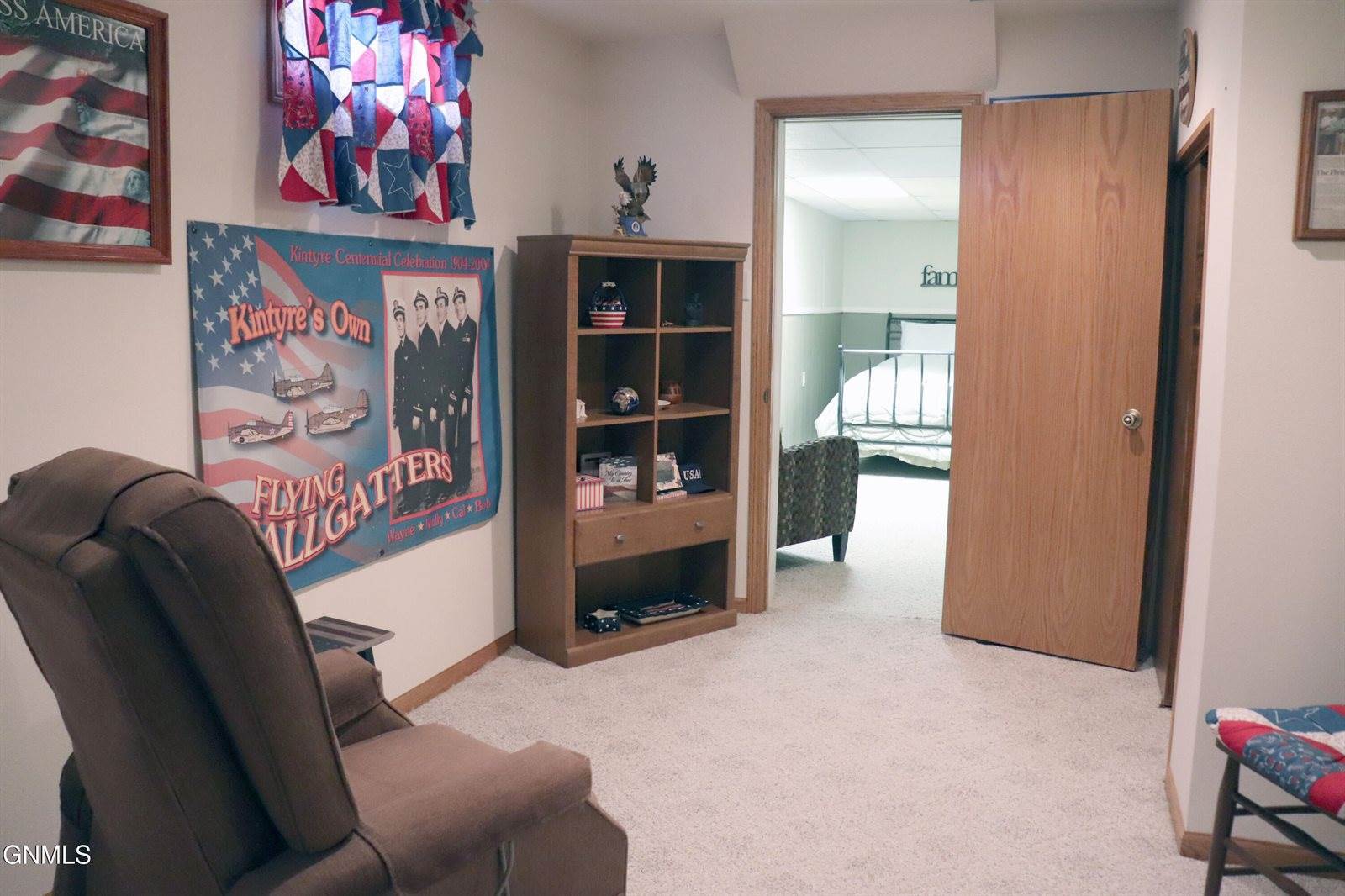 729 S 16th Street, Bismarck, ND 58504