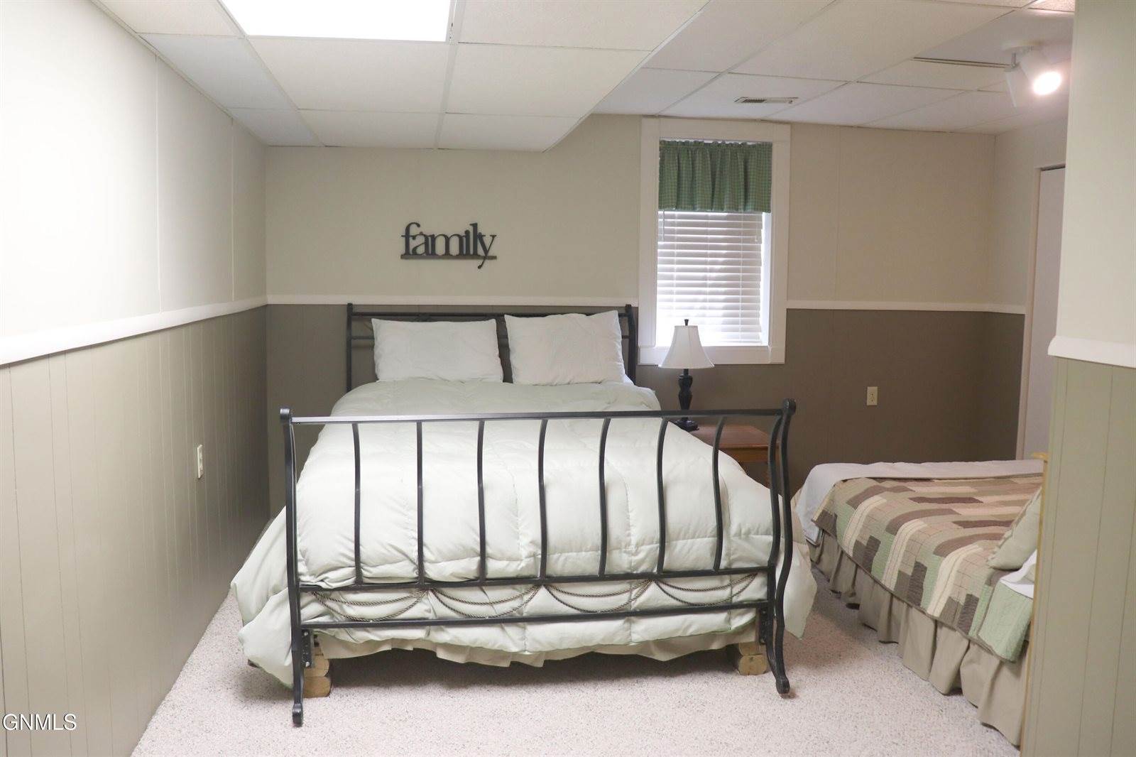 729 S 16th Street, Bismarck, ND 58504