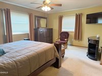 729 S 16th Street, Bismarck, ND 58504