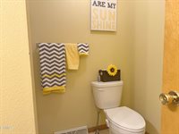 729 S 16th Street, Bismarck, ND 58504