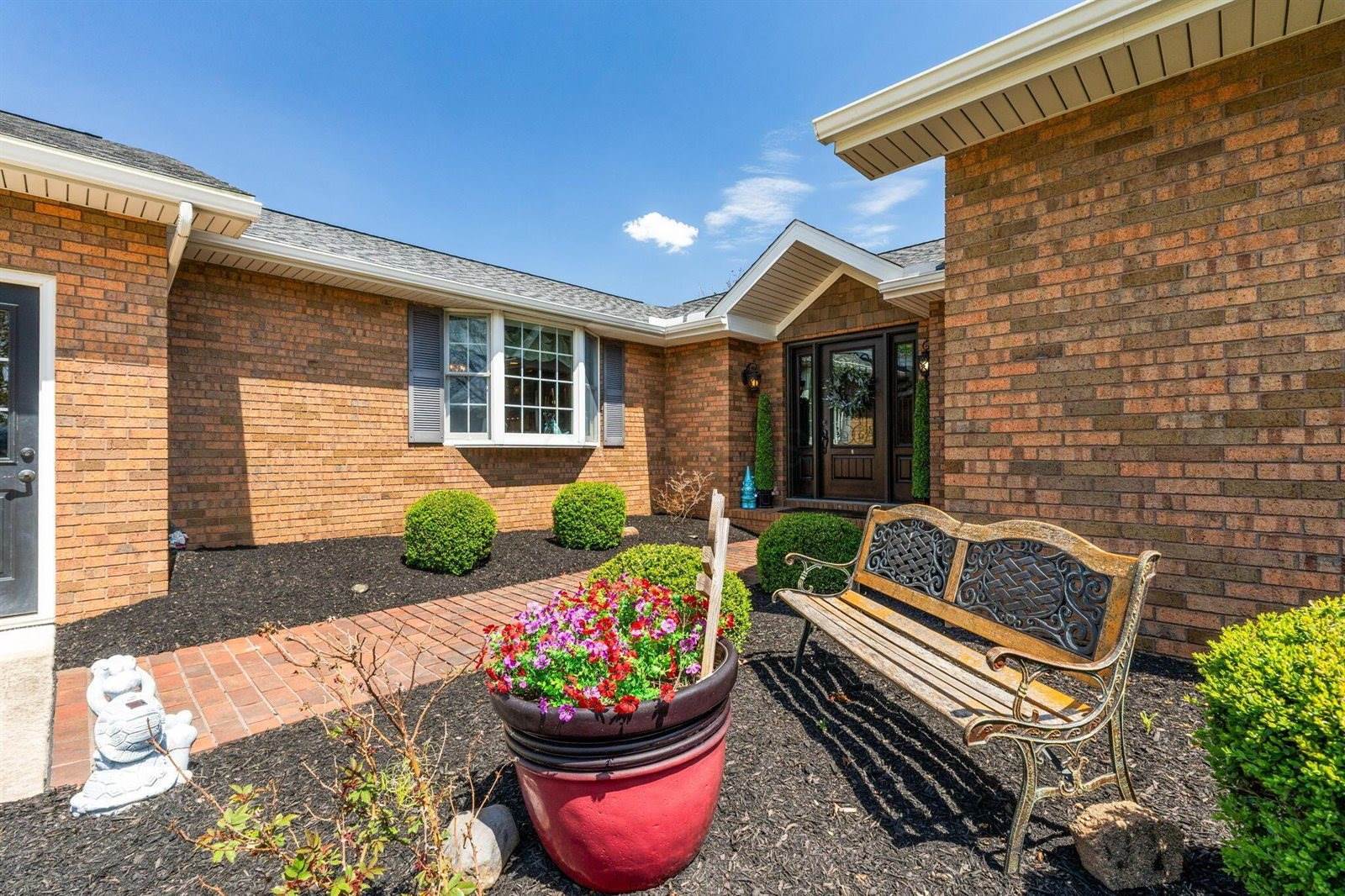 1012 Lake Fork Road, Utica, OH 43080