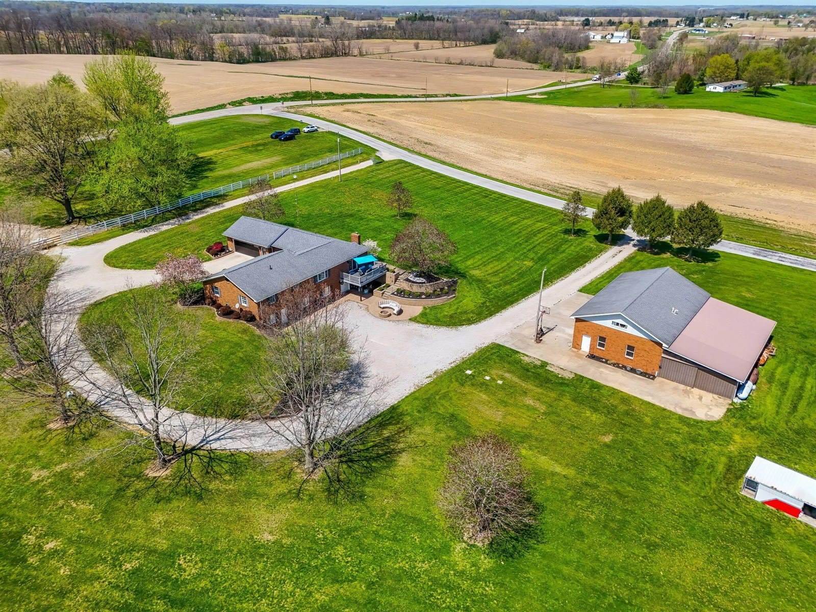 1012 Lake Fork Road, Utica, OH 43080