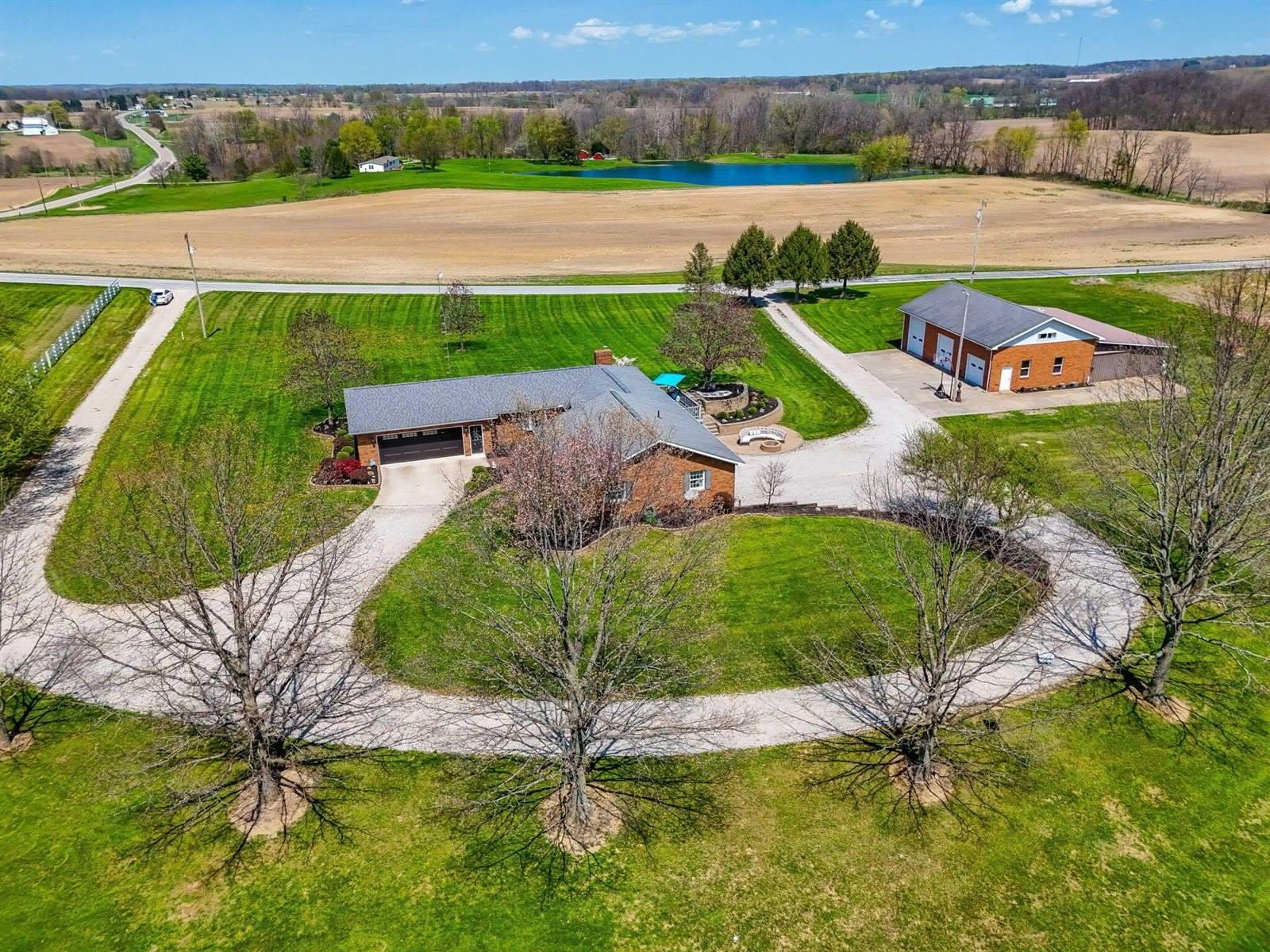 1012 Lake Fork Road, Utica, OH 43080