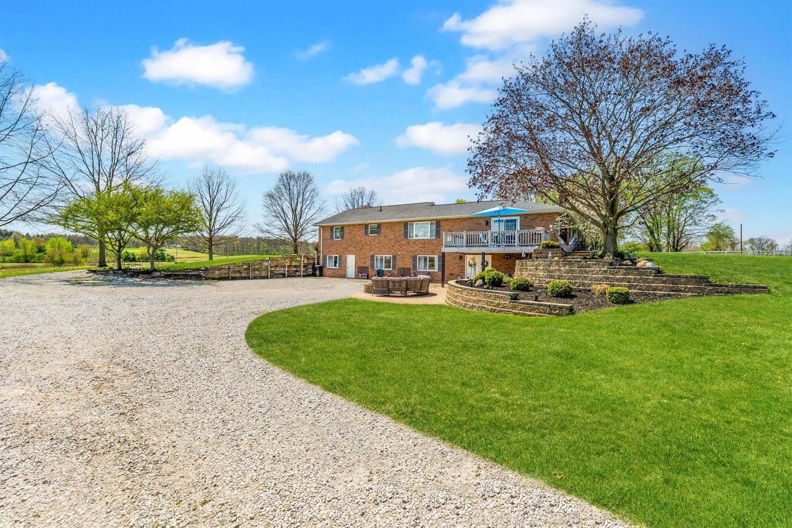 1012 Lake Fork Road, Utica, OH 43080