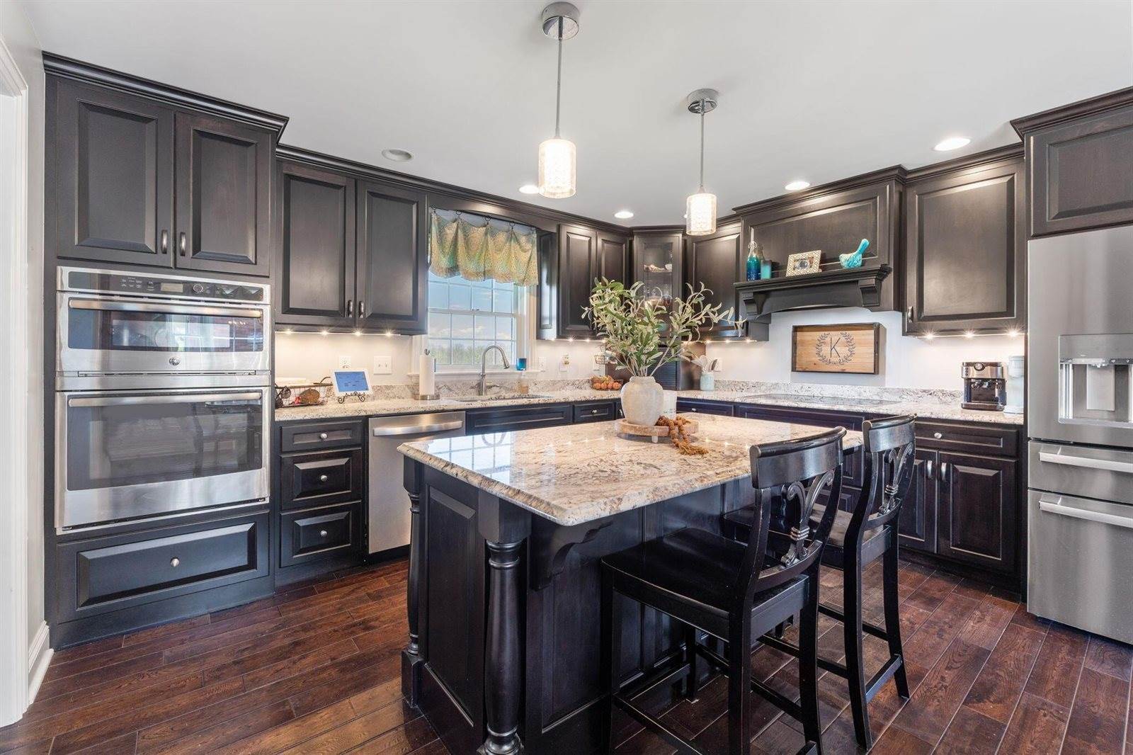 1012 Lake Fork Road, Utica, OH 43080