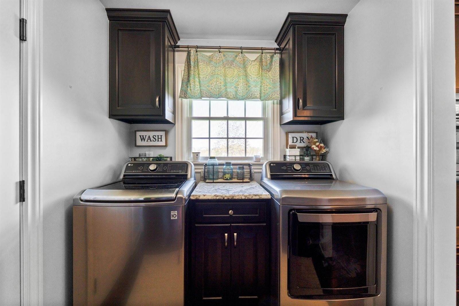 1012 Lake Fork Road, Utica, OH 43080