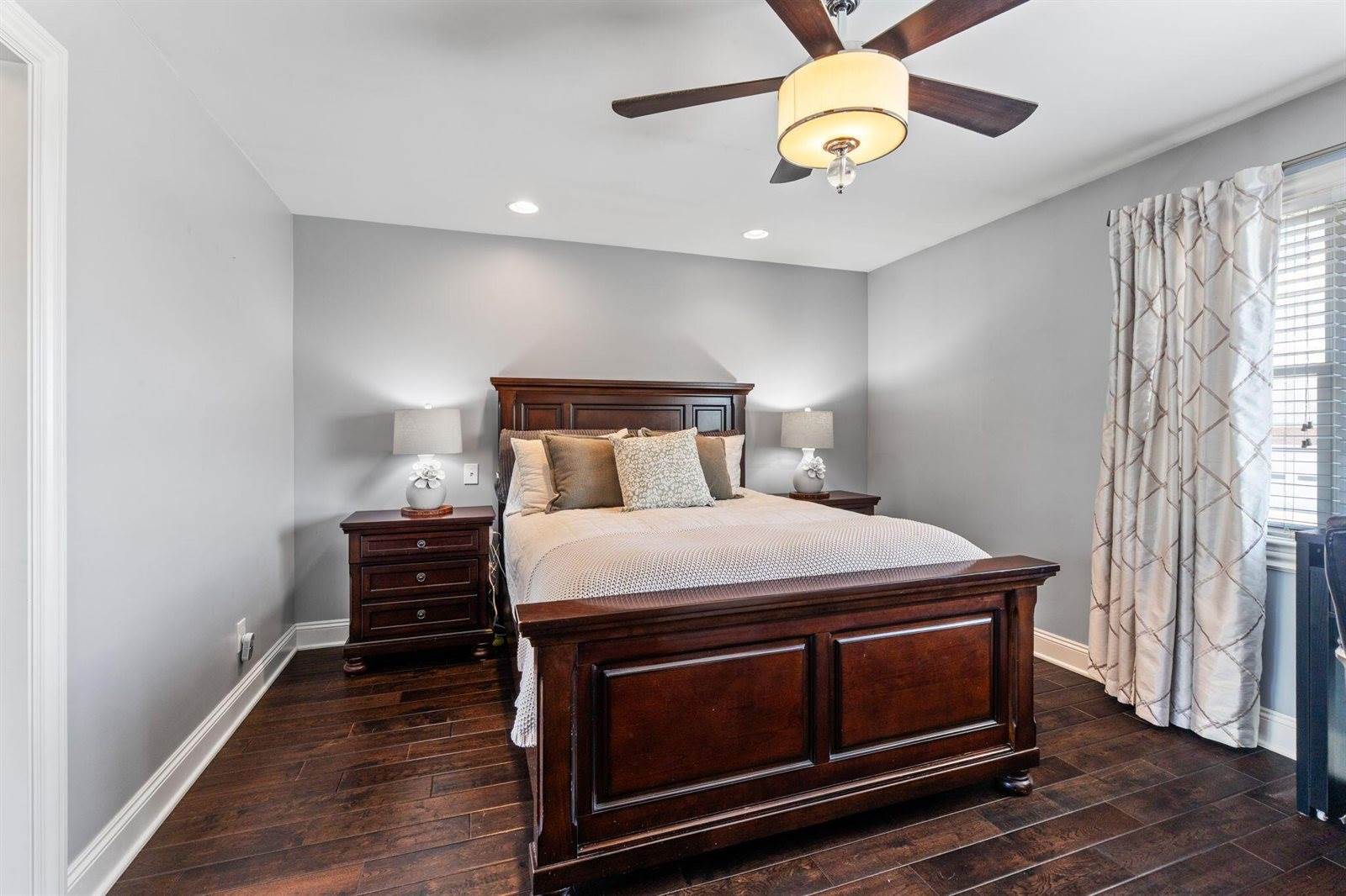 1012 Lake Fork Road, Utica, OH 43080