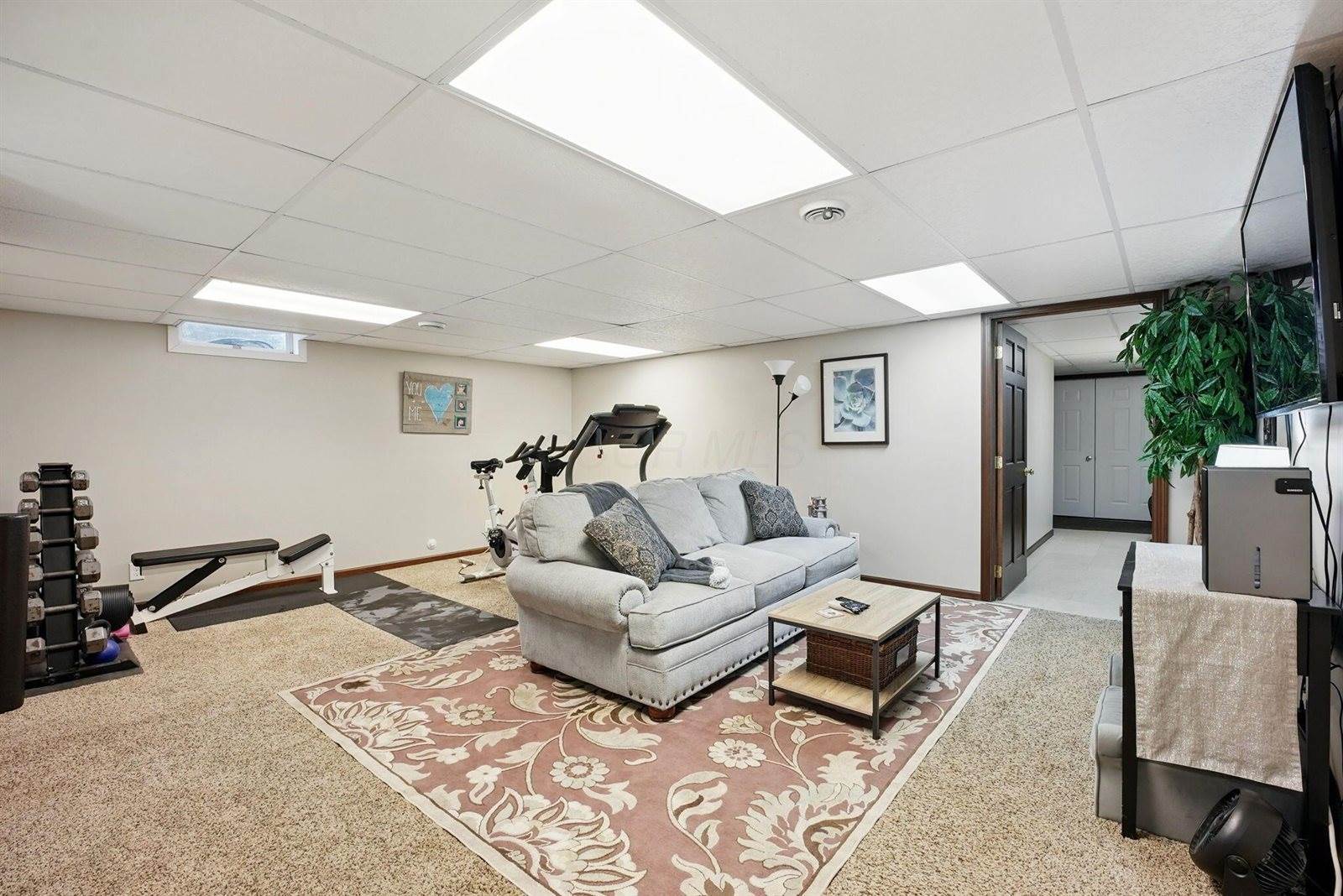 1012 Lake Fork Road, Utica, OH 43080