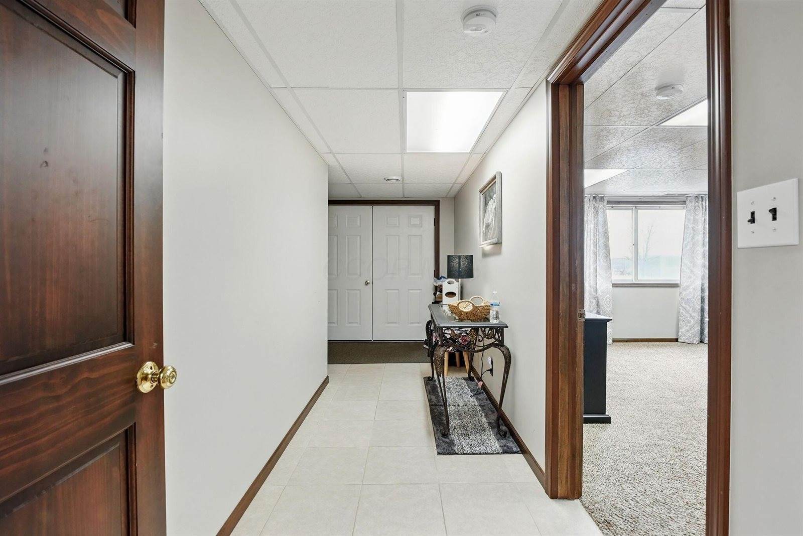 1012 Lake Fork Road, Utica, OH 43080