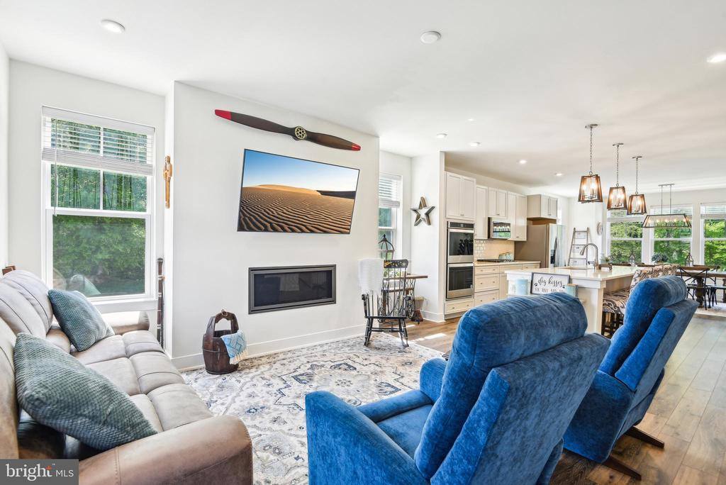 1579 Meadowlark Glen Road, Dumfries, VA 22026