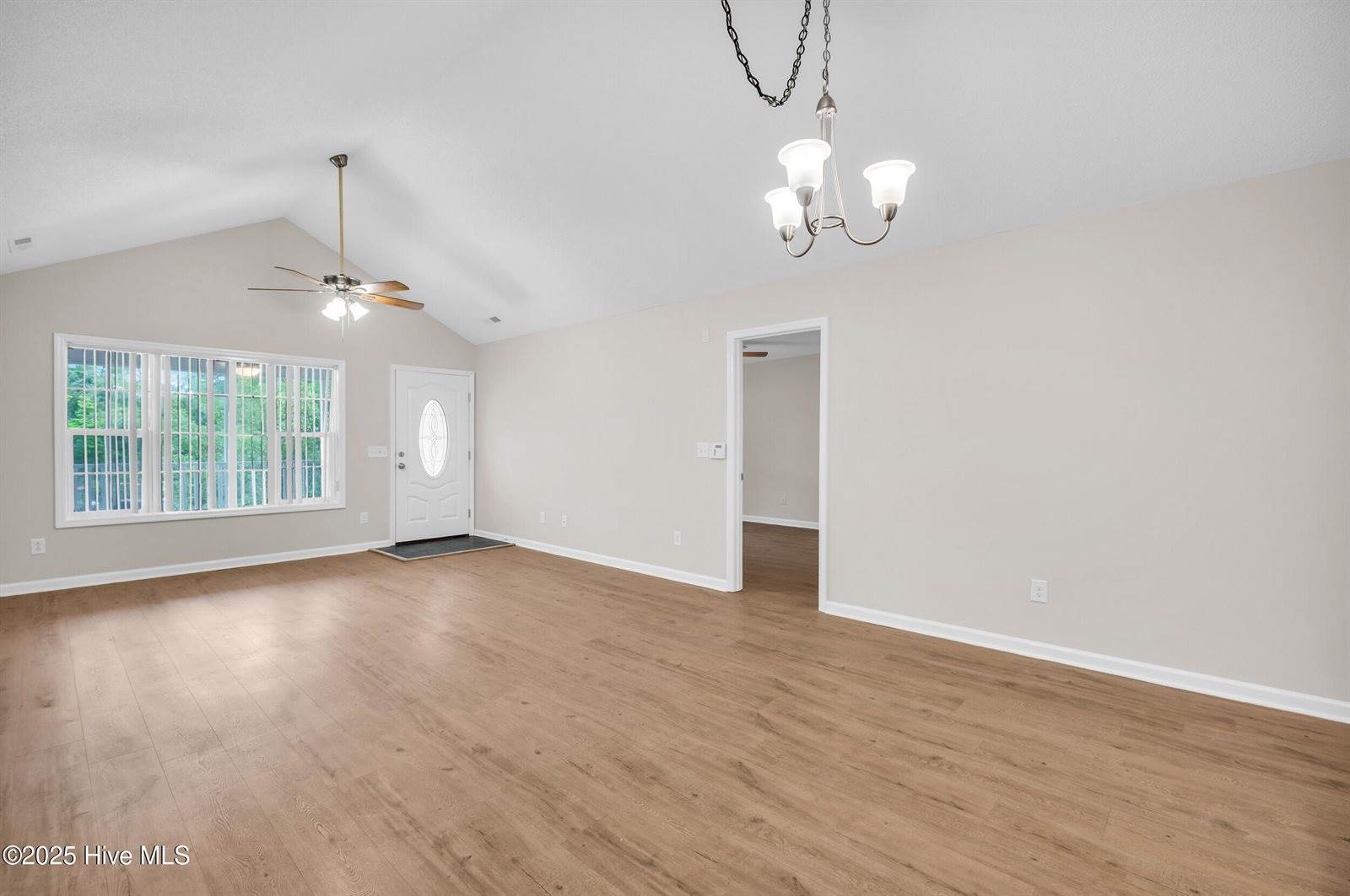 101 SW 18th Street, Oak Island, NC 28465