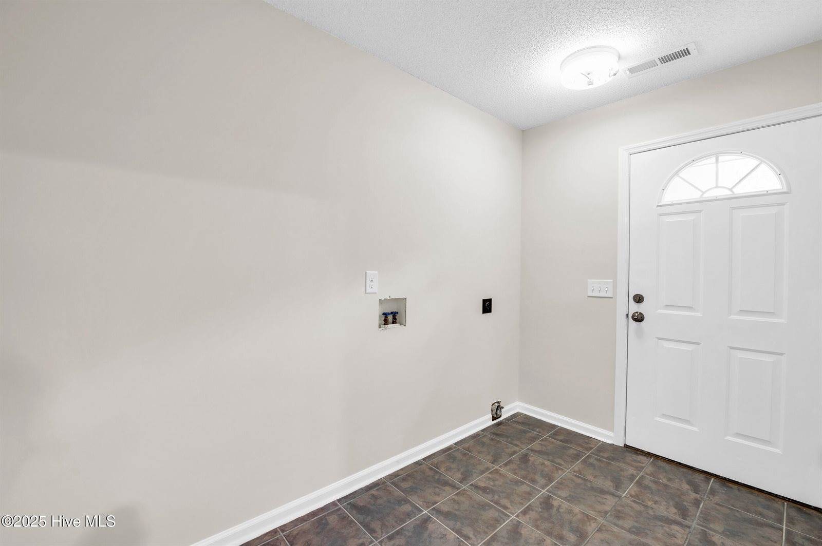 101 SW 18th Street, Oak Island, NC 28465