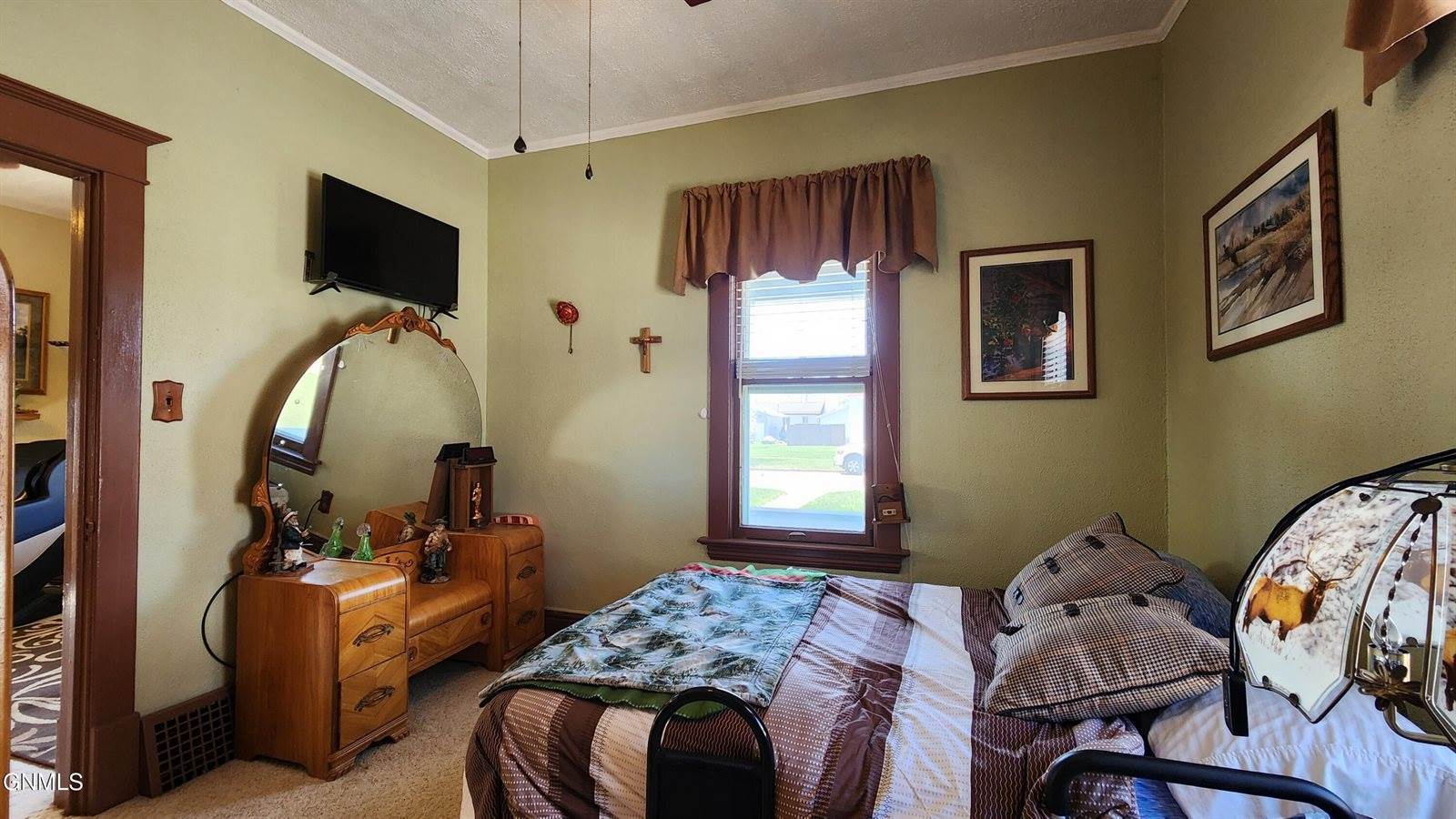 210 9th Avenue SW, Mandan, ND 58554