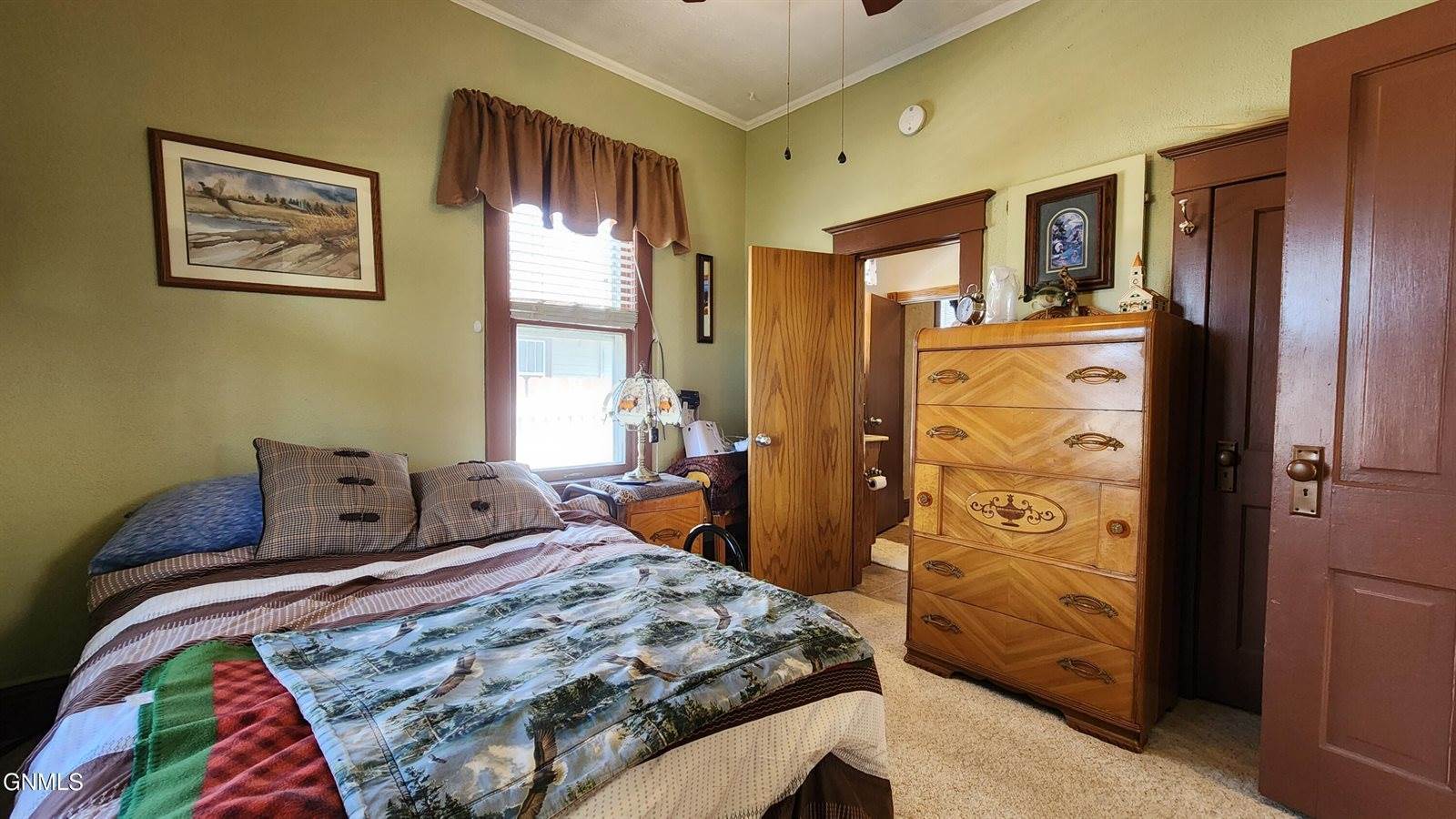 210 9th Avenue SW, Mandan, ND 58554